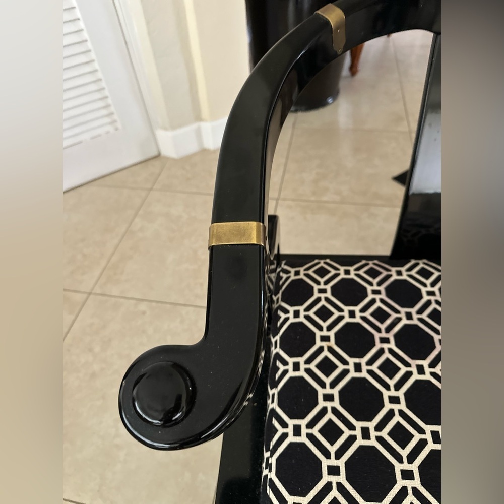 Vintage Black Lacquered Chinoiserie Chairs - James Mont Style LOCAL PICK UP ONLY - Picture 4 of 6